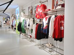 -fila(日月光中心广场店)