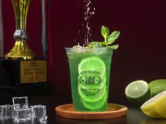 爆炸糖柠檬茶-港究茶·冠军丝袜奶茶(皇庭广场店)