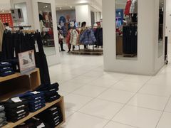 -优衣库(红谷滩万达店)