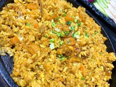 海鲜咖喱炒饭-鹤江桥·红油牛肉粉(SKP店)