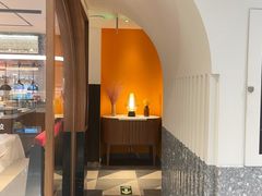 -阿妮叶李(光谷世界城店)