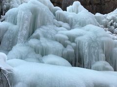 -大平台龙居瀑布旅游区
