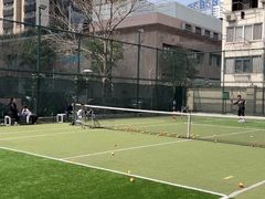 -快网网球俱乐部(长宁区金桥花园球场)