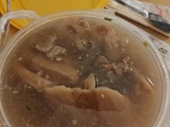 -燕子煨汤(山海关路店)