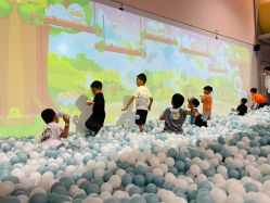 -奈尔宝·儿童乐园·亲子餐厅(鄞州万达店)