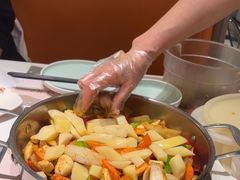 -黄记煌三汁焖锅(新佳丽江汉路店)