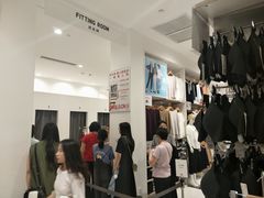 -优衣库(珠海华发商都店)