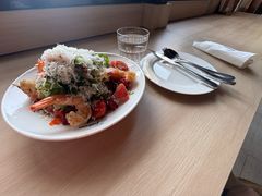 西柚鲜虾混合沙拉-Pekaa啤咖食肆Coffee&Bistro