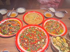 -泥糊破店小酒馆·团建聚餐(南京西路店)