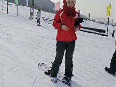 -辽阳弓长岭温泉滑雪场