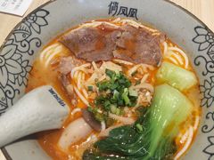 -俏凤凰(美林M·LIVE天地东座店)