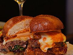 -LESCEDARS  Bistro香柏树(外滩店)
