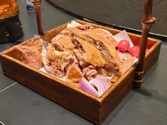 -艳阳天民俗村(公园路店)