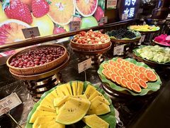 -黑金·寻焰自助百汇·烤肉·火锅(中街店)