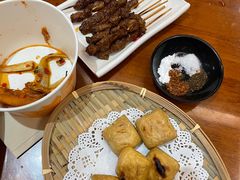 -香麒园·过桥米线·南湖雅宴