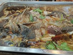 -老东镇啤酒屋海鲜加工·蒸汽海鲜·海鲜烧烤(台东店)