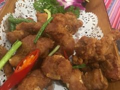 -香巴拉云南餐厅(华莱坞店)