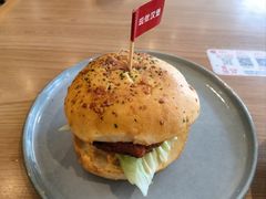 -必胜客(华都店)