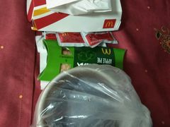 -麦当劳(展览路店)
