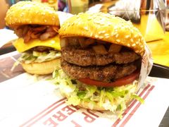 -The Habit Burger Grill 哈比特汉堡(爱琴海店)