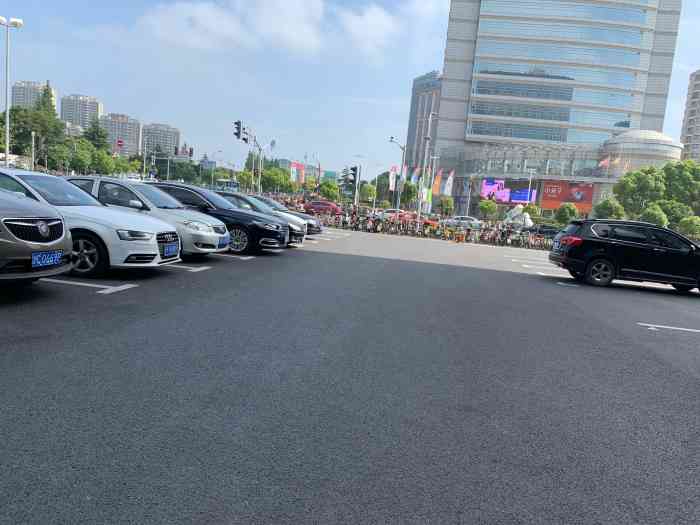 zszszs 打开app查看高清大图 中国工商银行(拱极路支行 浦东新区惠南