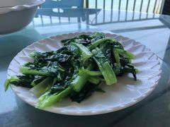 蒜蓉炒油麦菜-七鲜渔港美食餐厅(巽寮湾海景店)
