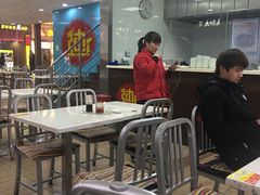 大堂-老边饺子馆(北京南站3店)