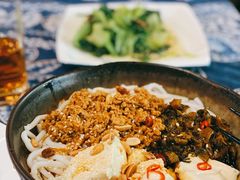 豆花米线-滇道云南特色料理(康定路店)