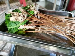 -钢管厂五区小郡肝串串香(奥克斯广场锦城万达店)