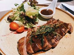 -蓝山四季西餐植物店