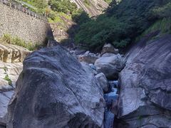 -鄣山大峡谷