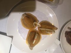 金牌天鹅酥-粤麓轩餐厅(中信泰富广场店)