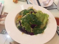 -新大咀港式茶餐厅(宝山万达店)