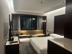 -上海龙之梦万丽酒店