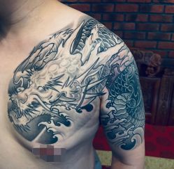 -新龙门刺青·纹身