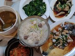 -旭璟酒家·传统粤菜·湘菜(逸景路店)