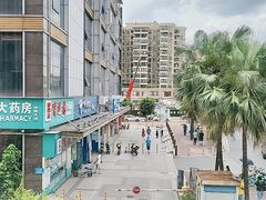 -必胜客(机场路店)