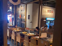 大堂-九锅一堂酸菜鱼(新南凯德直营店)