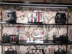 -GUCCI(南京德基店)