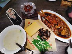 -魁盛居百年鲁菜馆(县西巷店)