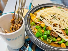 -楼兰古丽·新疆拌面·清真(华阳城店)