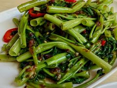 -新绿茵阁茶餐厅(皇朝东南亚花园分店)
