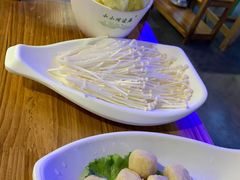 -小小河边鱼(天润城店)