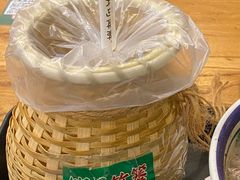 -云阿蛮云南生烫牛肉米线(奉贤路店)