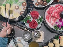 -捞王锅物料理(上海世茂广场店)