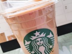 樱花初绽玛奇朵-星巴克(西安旺座现代城店)