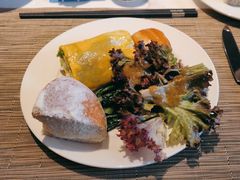 -深圳国际会展中心希尔顿酒店(前海华发冰雪世界店)