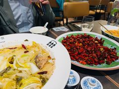 -渔语鱼新川菜Bistro(万象天地店)