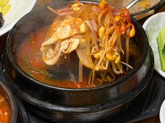 -喇喇排骨火锅·传统韩式脊骨汤(望京西园总店)