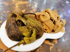 油焖尖椒拼干豆腐-张包铺(道外店)